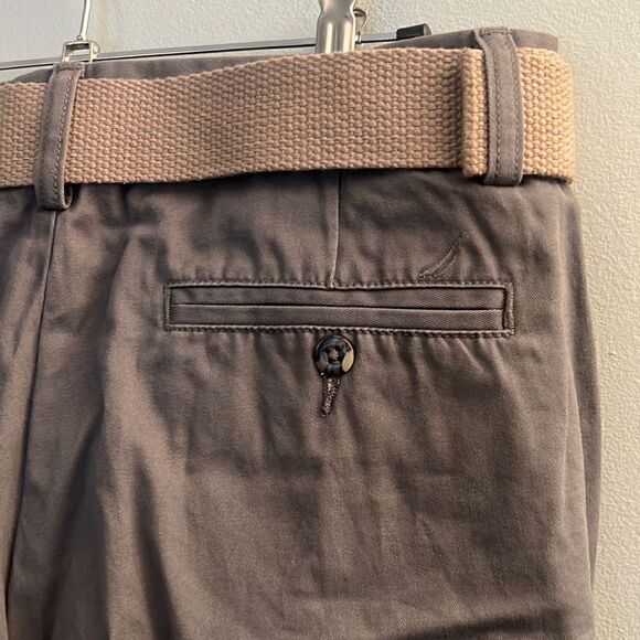 Nautica Men's True Navy Flat Front Shorts In Castlerock (Belt Included) Size 32 - Picture 7 of 16